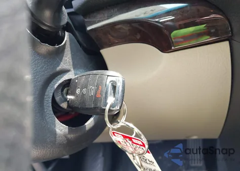 2015 Kia Sorento Lx из США, поврежденный, VIN 5XYKTCA66FG654959